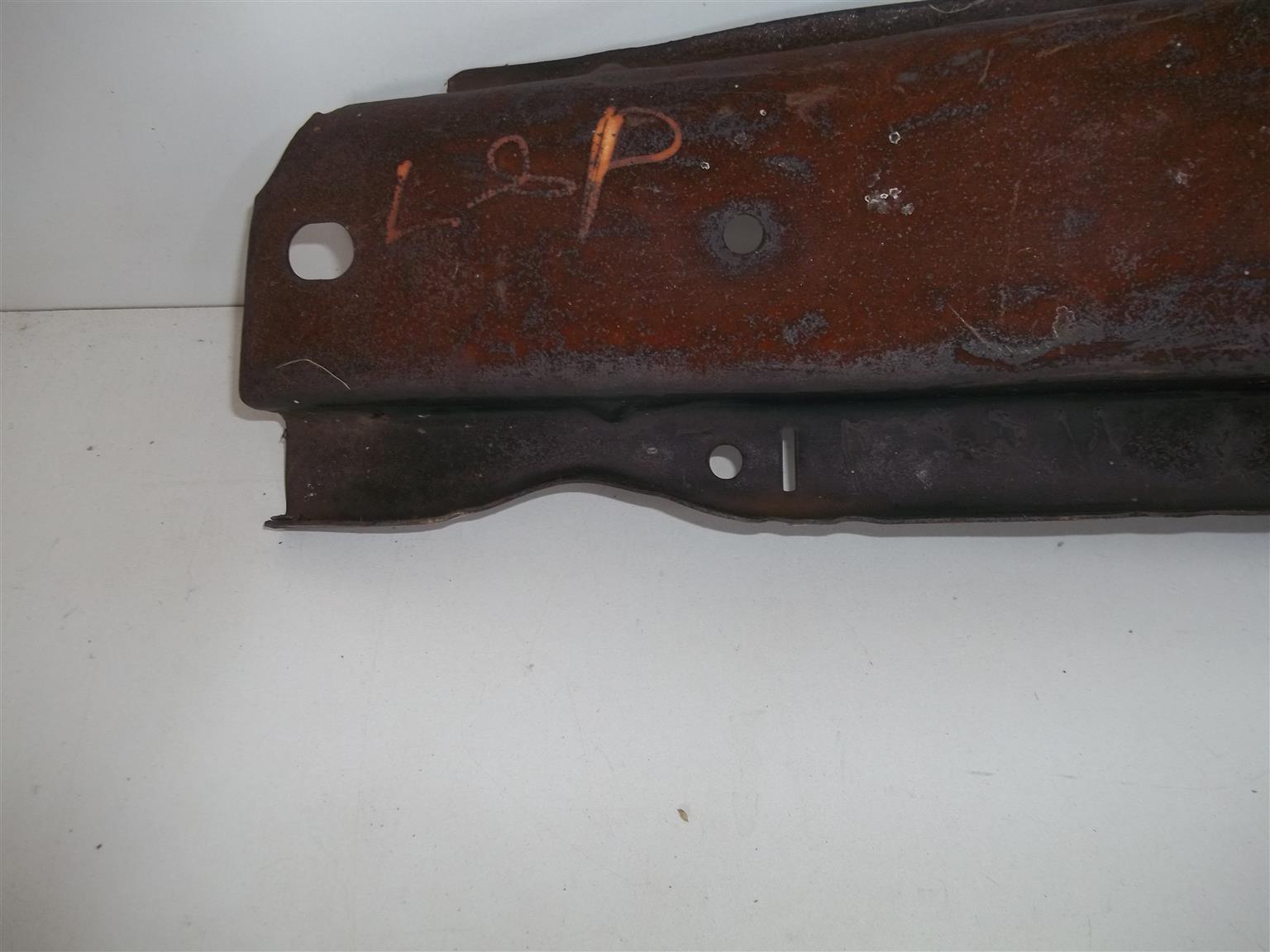 Opel Corsa B front bumper stiffener - Private Seller