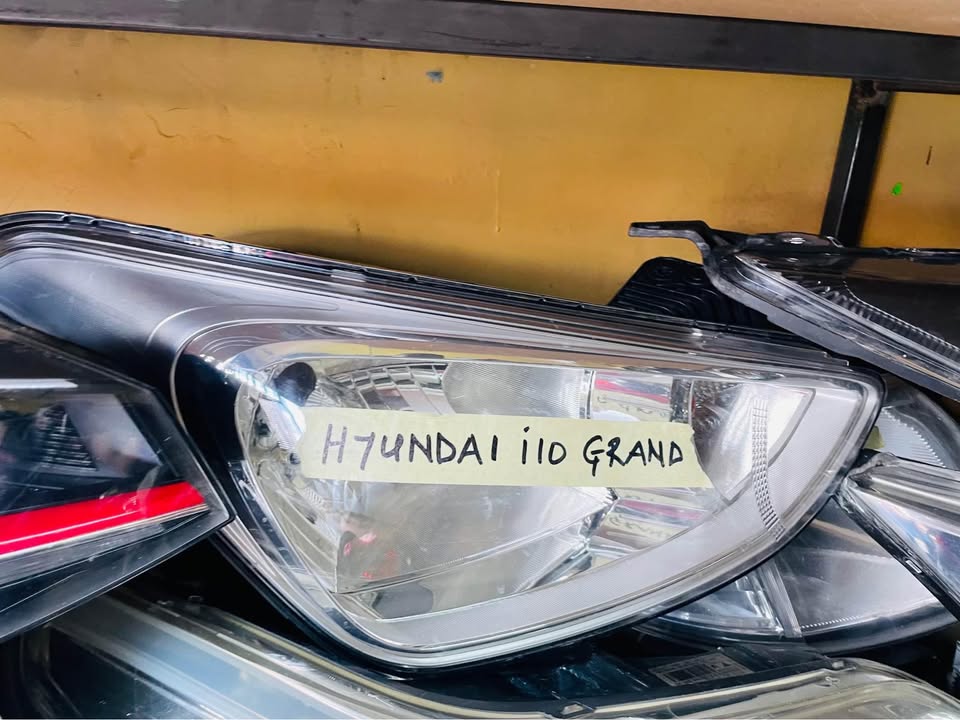Hyundai i10 Grand headlight - Private Seller Hyundai i10 Grand headlight - Private Seller