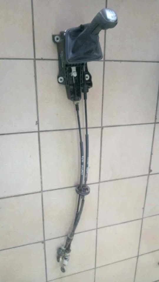 Chevrolet utility 2015 gear selector selling - Private Seller