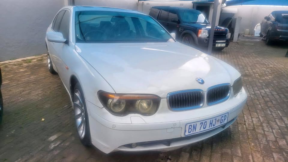 BMW 745i automatic