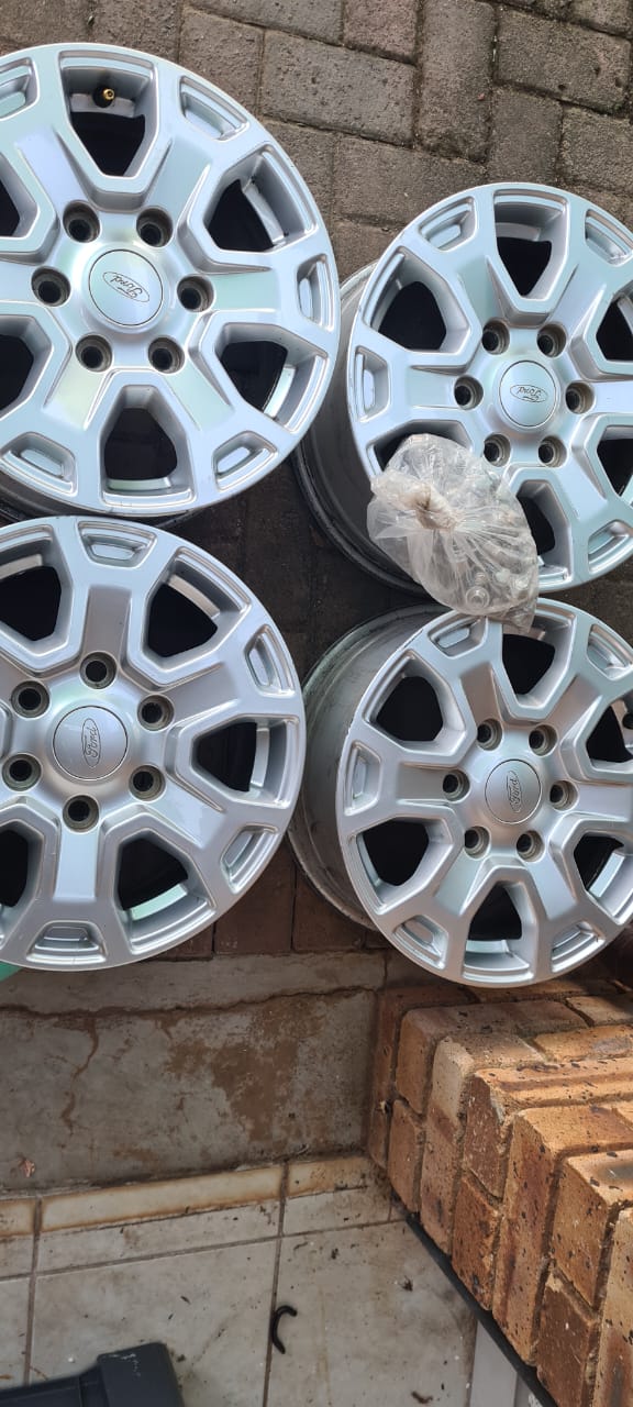 4x Ford Ranger 2019 16" mags + wheelnuts - Private Seller 4x Ford Ranger 2019 16" mags + wheelnuts - Private Seller