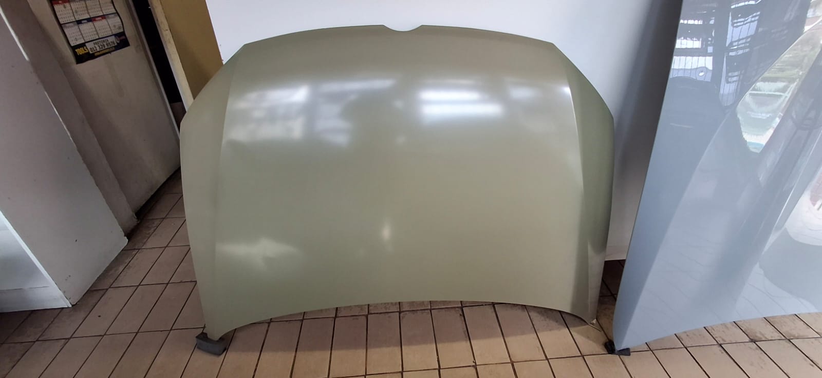 2017 VW POLO 6 BONNET FOR SALE BRAND NEW - Private Seller