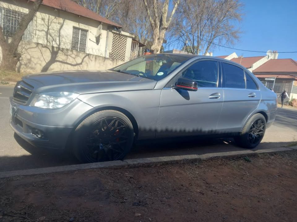 2010 Mercedes Benz C180 Kompressor Petrol, Automatic, Grey, Leather seat, 89000kms