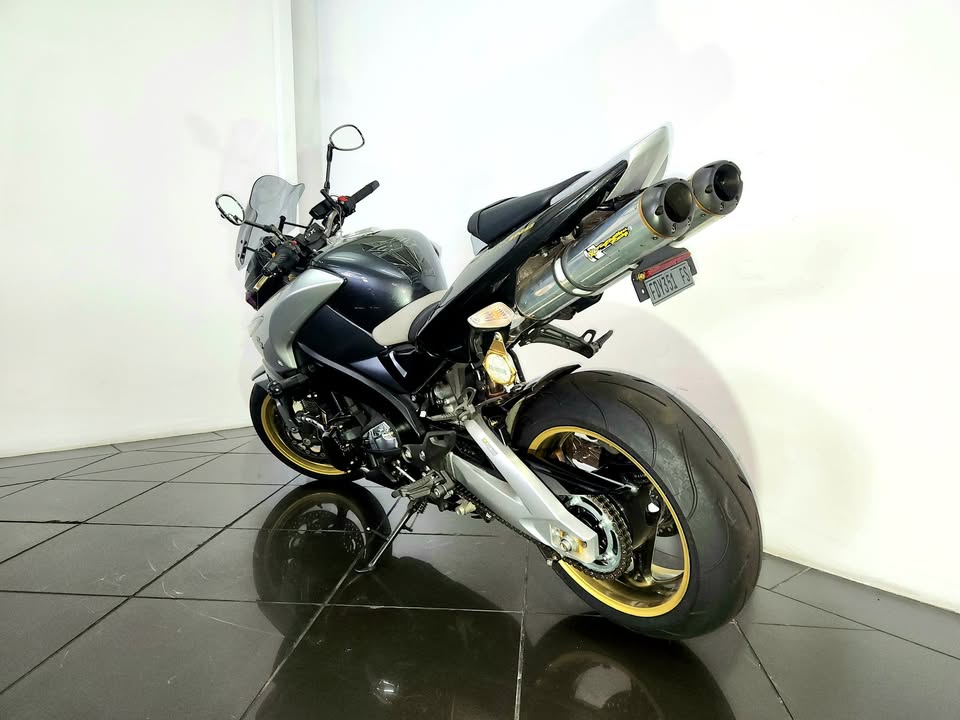 Preloaded Image 4