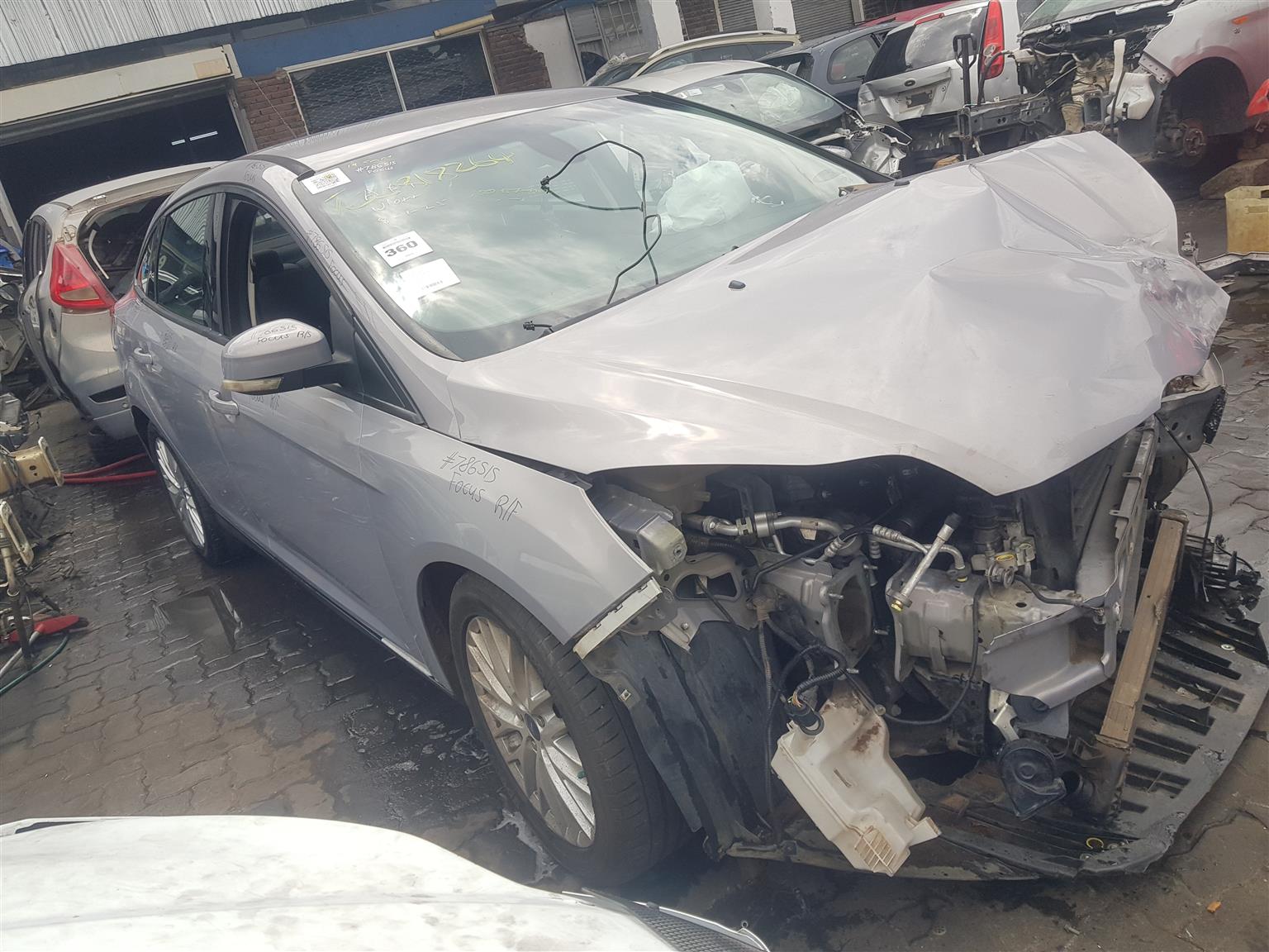 Ford focus stripping - Private Seller