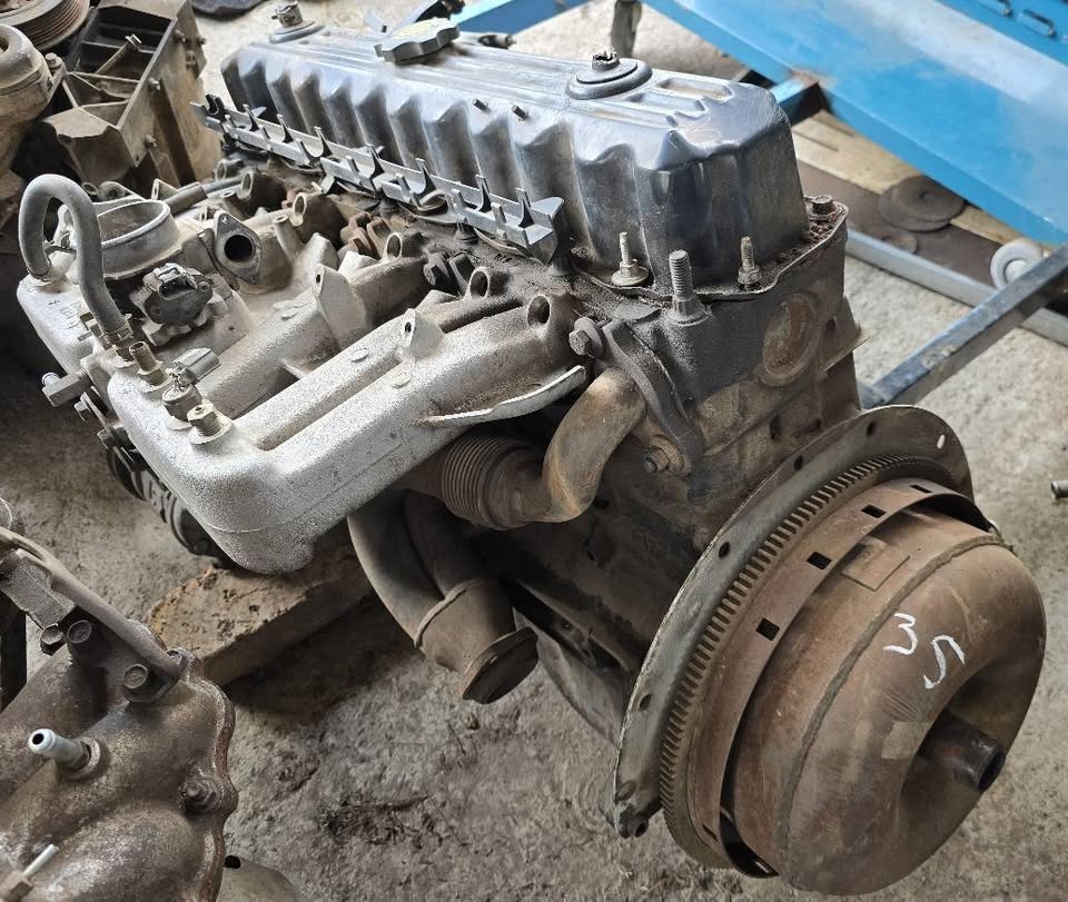 JEEP WRANGLER 4.0 STRAIGHT 6  ENGINE CODE: 701M STRIPPING FOR SPARES!!! - Private Seller