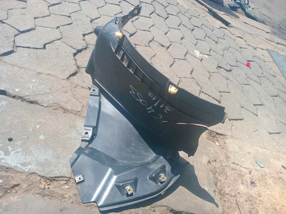 Audi A4 8wo 853 887 A left side fender liner - Private Seller Audi A4 8wo 853 887 A left side fender liner - Private Seller