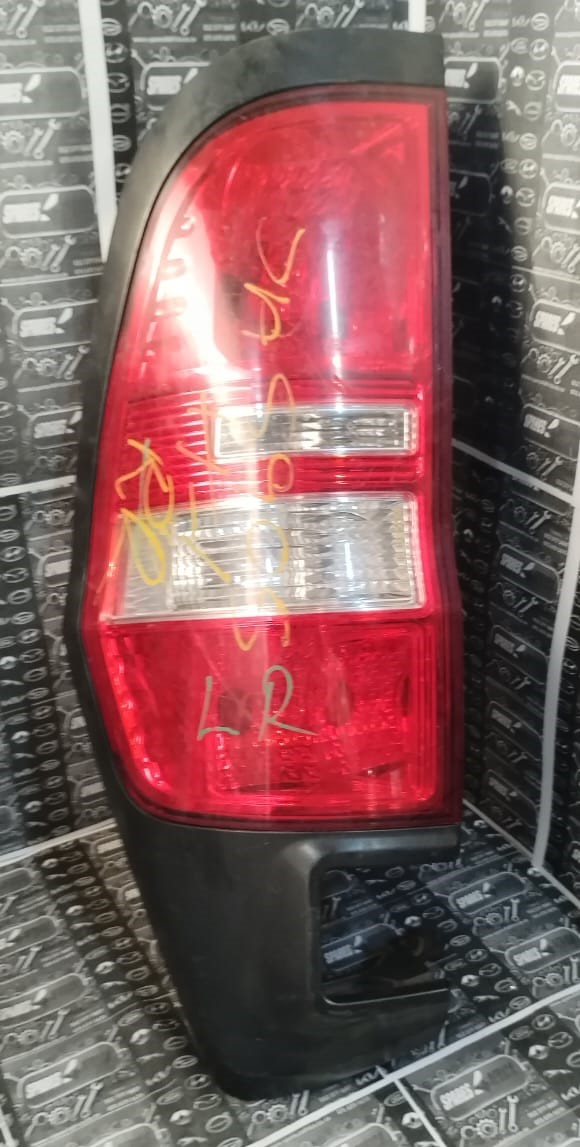 RIGHT REAR TAIL LIGHT HYUNDAI H1 USED FOR SALE - Private Seller RIGHT REAR TAIL LIGHT HYUNDAI H1 USED FOR SALE - Private Seller