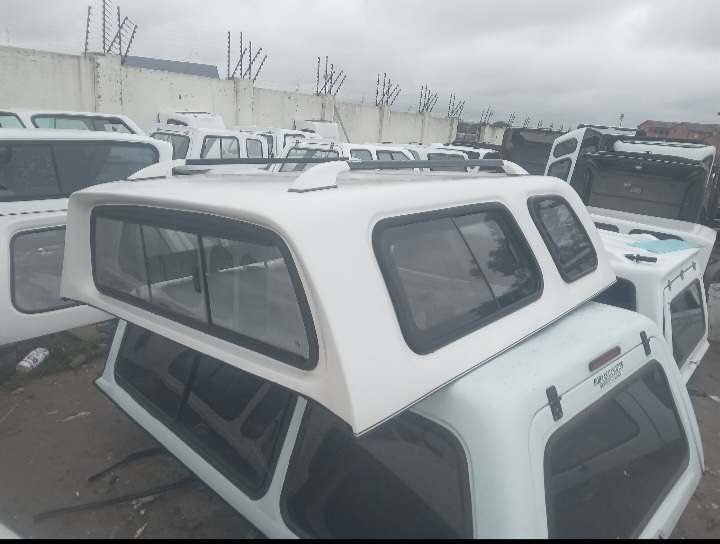 Toyota Hilux GD6 Extended Cab Canopy 2016 - Private Seller