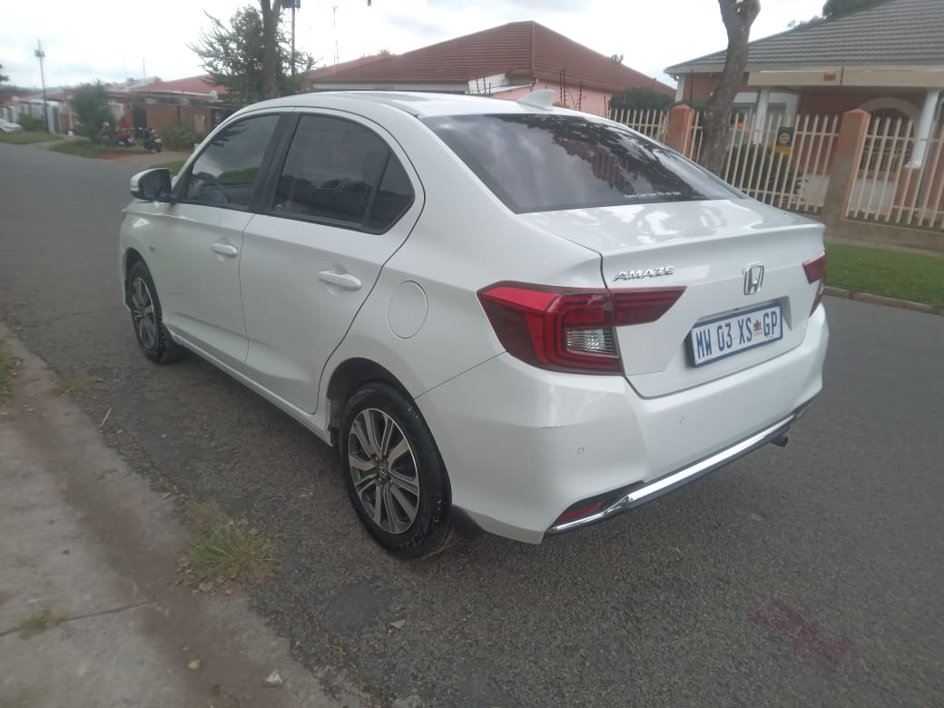 Used 2024 Honda Amaze 1.2 Comfort manual - Private Seller Used 2024 Honda Amaze 1.2 Comfort manual - Private Seller