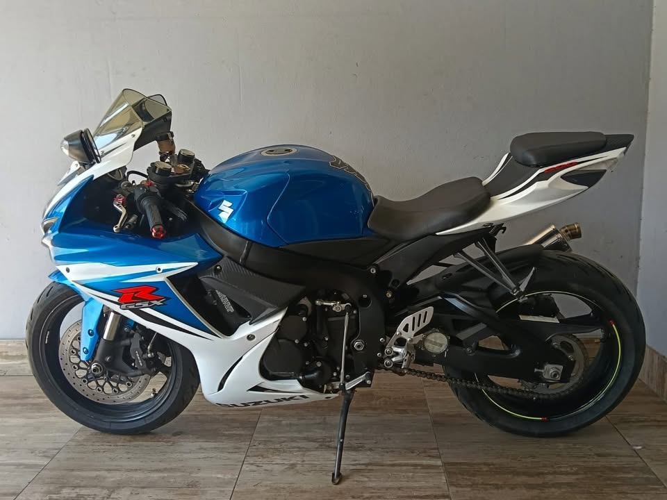 Used Suzuki GSXR600K8 - Private Seller Used Suzuki GSXR600K8 - Private Seller
