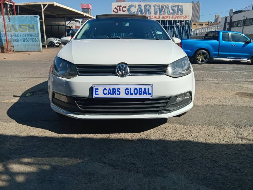 2013 VW Polo 6