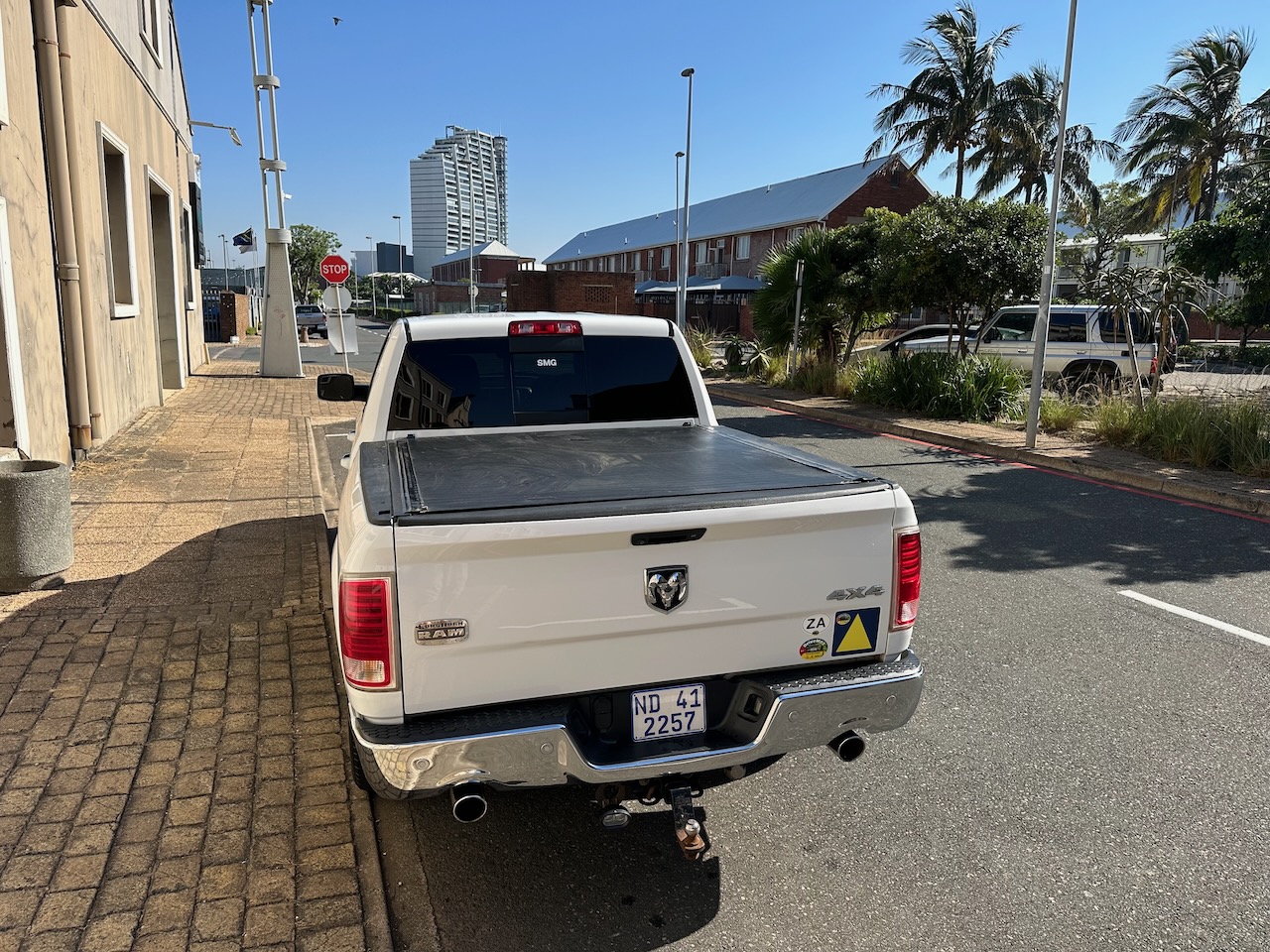 2015 Ram 1500 – Longhorn Limited – 5.7 Hemi