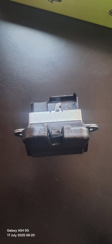 VW Polo 6 Boot Lock For Sale! - Private Seller VW Polo 6 Boot Lock For Sale! - Private Seller