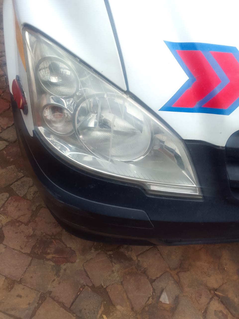 Used Headlights for Vito 116 CDI Ambulance for sale - Private Seller Used Headlights for Vito 116 CDI Ambulance for sale - Private Seller