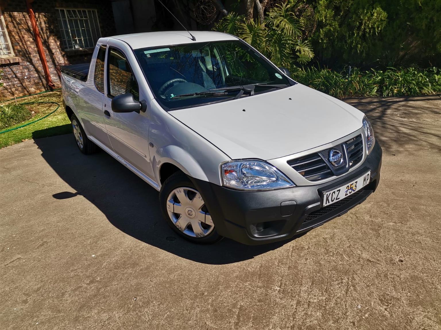 nissan np200 bakkie for sale