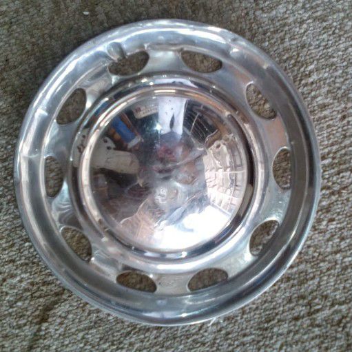 Mini mk3, wheel cap - Private Seller Mini mk3, wheel cap - Private Seller