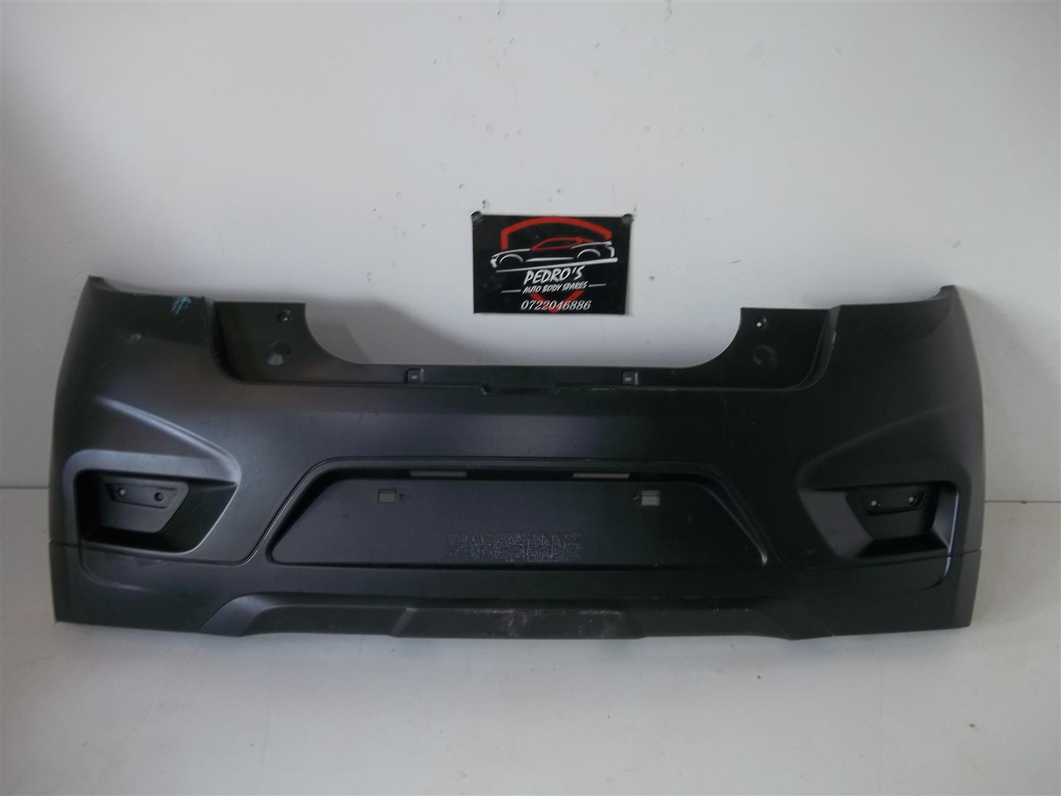 Mahindra KUV100 rear bumper - Private Seller Mahindra KUV100 rear bumper - Private Seller