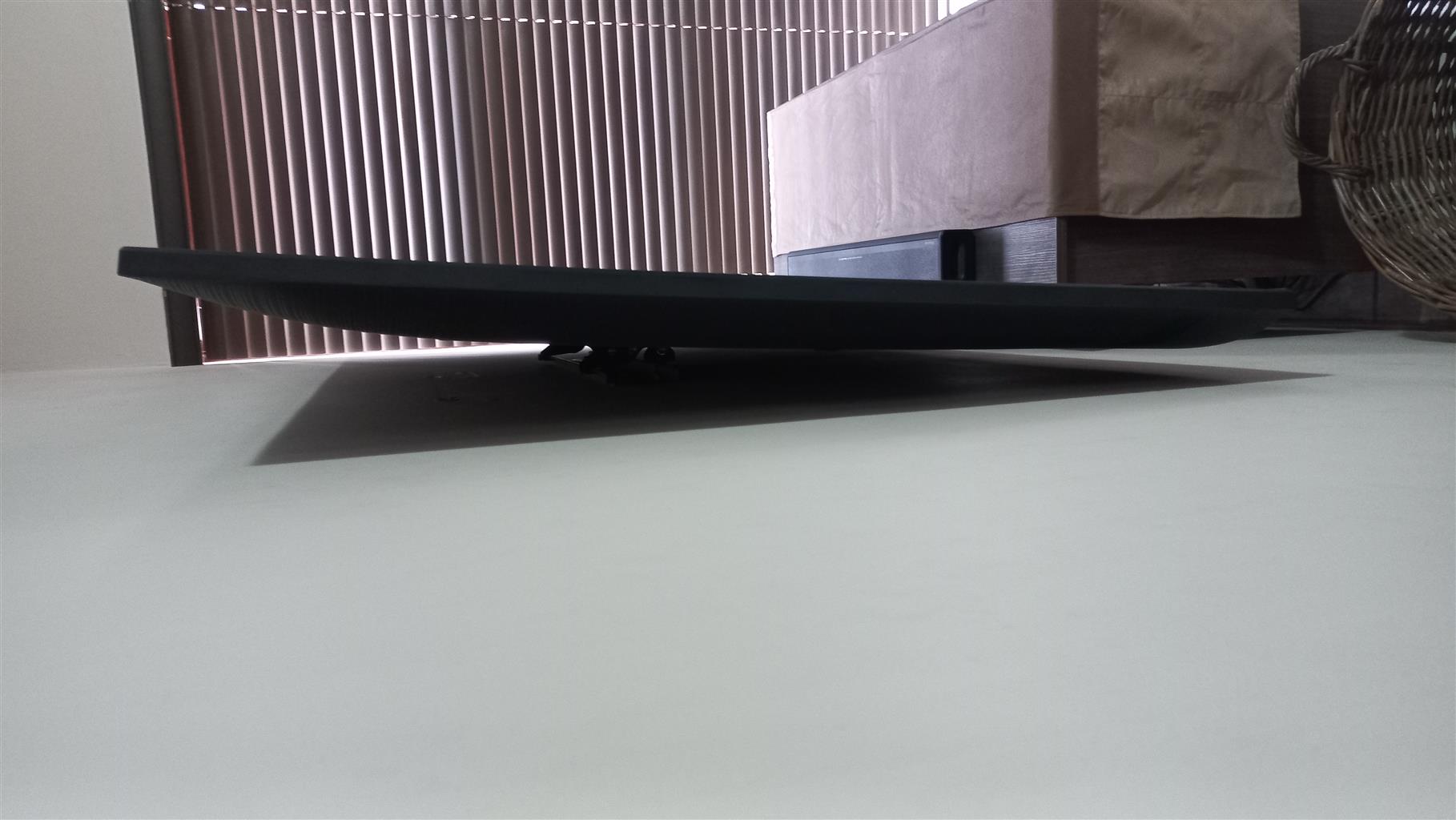 Samsung 75 inch Smart TV