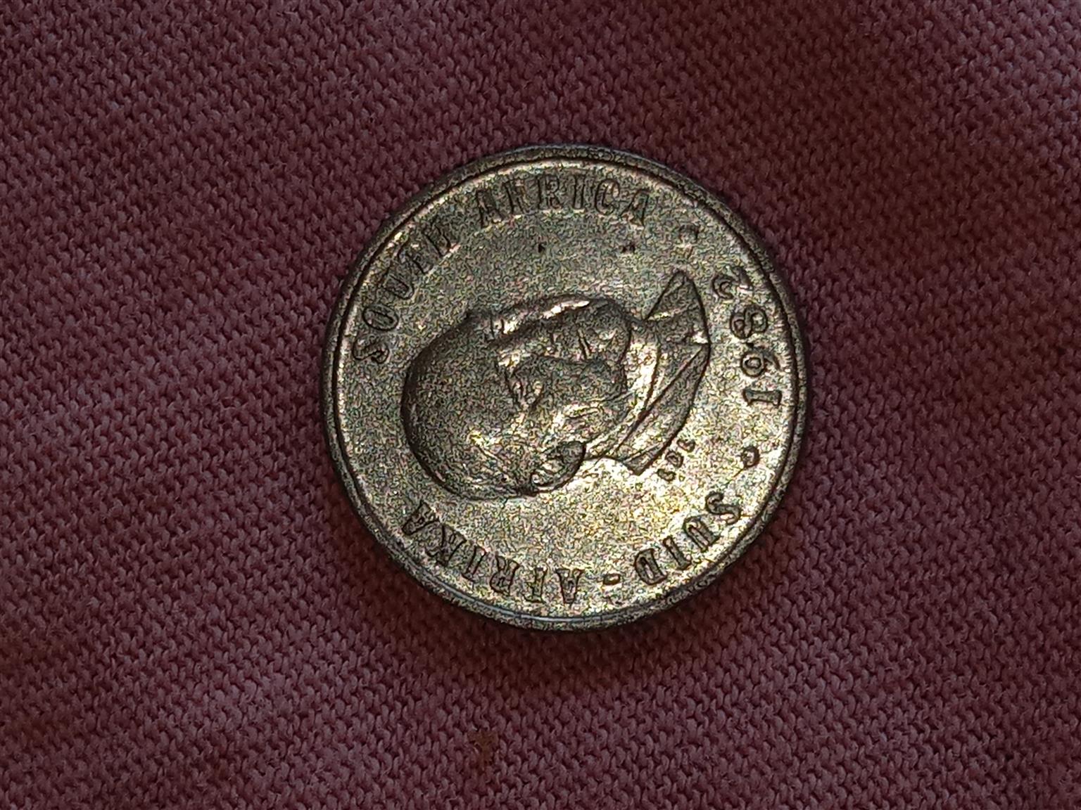 Looking for old coin buyer
