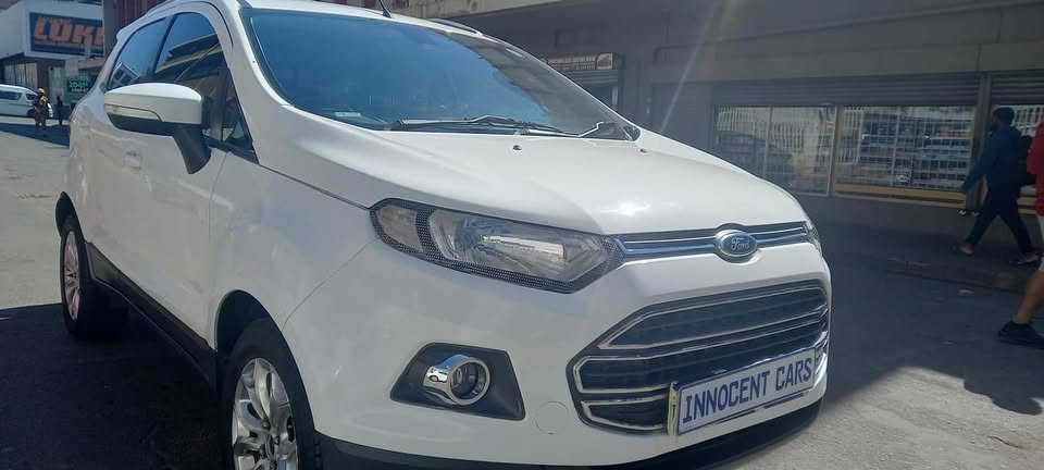 2013 FORD ECOSPORT 1.5 PETROL MANUAL TRANSMISSION, WHITE COLOUR, MILEAGE 135000KM