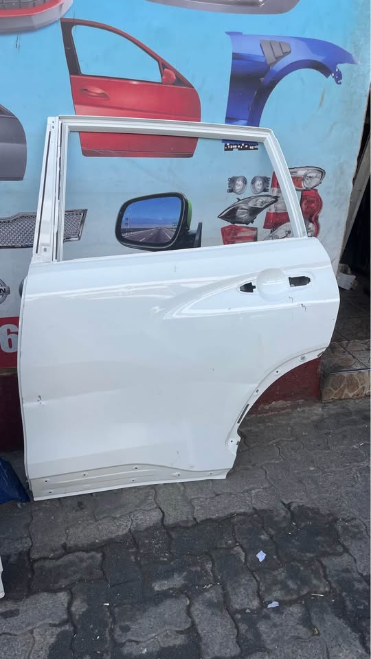 Toyota Corolla Cross back door - Private Seller Toyota Corolla Cross back door - Private Seller