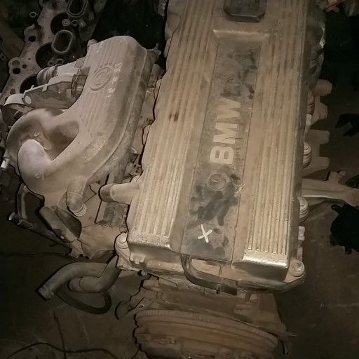 N43 BMW ENGINE UP FOR SALE. - Private Seller N43 BMW ENGINE UP FOR SALE. - Private Seller
