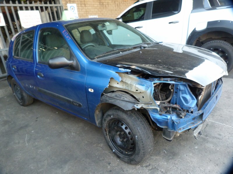 Renault Clio II 1.4 16V Manual Blue - 2005 STRIPPING FOR SPARES - Private Seller Renault Clio II 1.4 16V Manual Blue - 2005 STRIPPING FOR SPARES - Private Seller