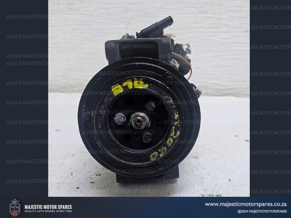 Mercedes C180 W205 M274 AC Compressor for Sale - Private Seller