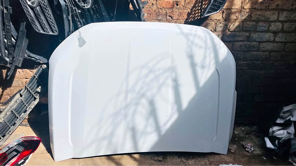 FORD RANGER T7/T8 Bonnet - Private Seller FORD RANGER T7/T8 Bonnet - Private Seller