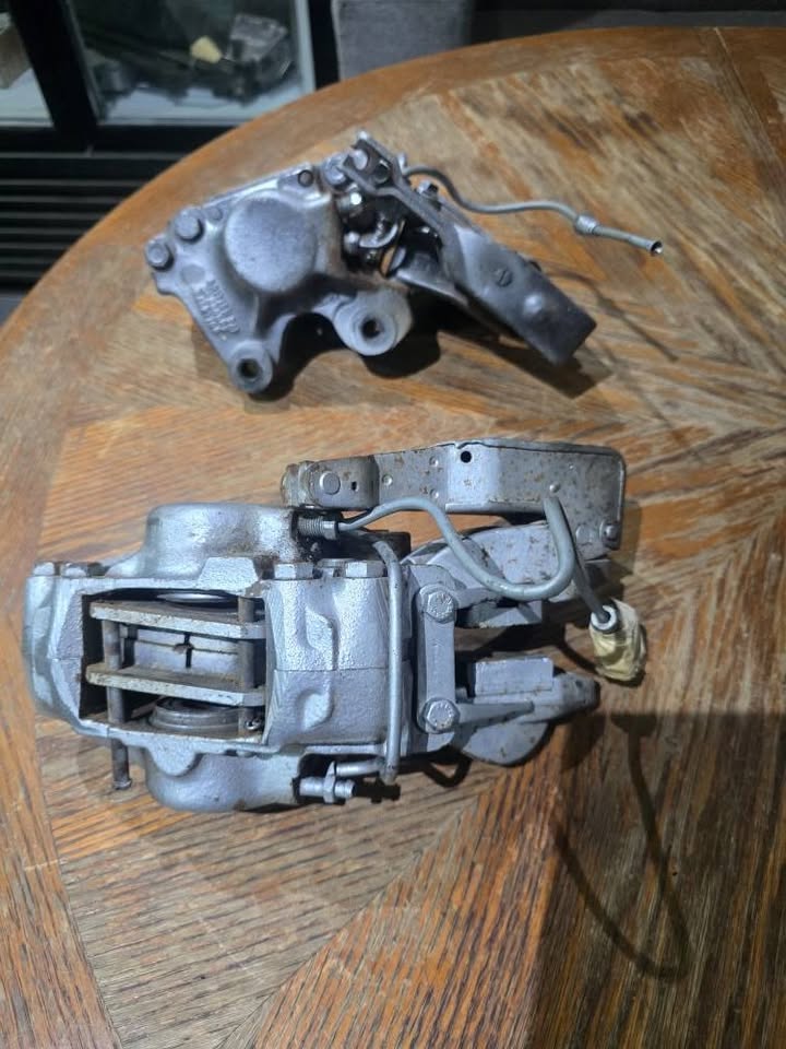 Jaguar XJ6 Rear Calipers - Private Seller Jaguar XJ6 Rear Calipers - Private Seller