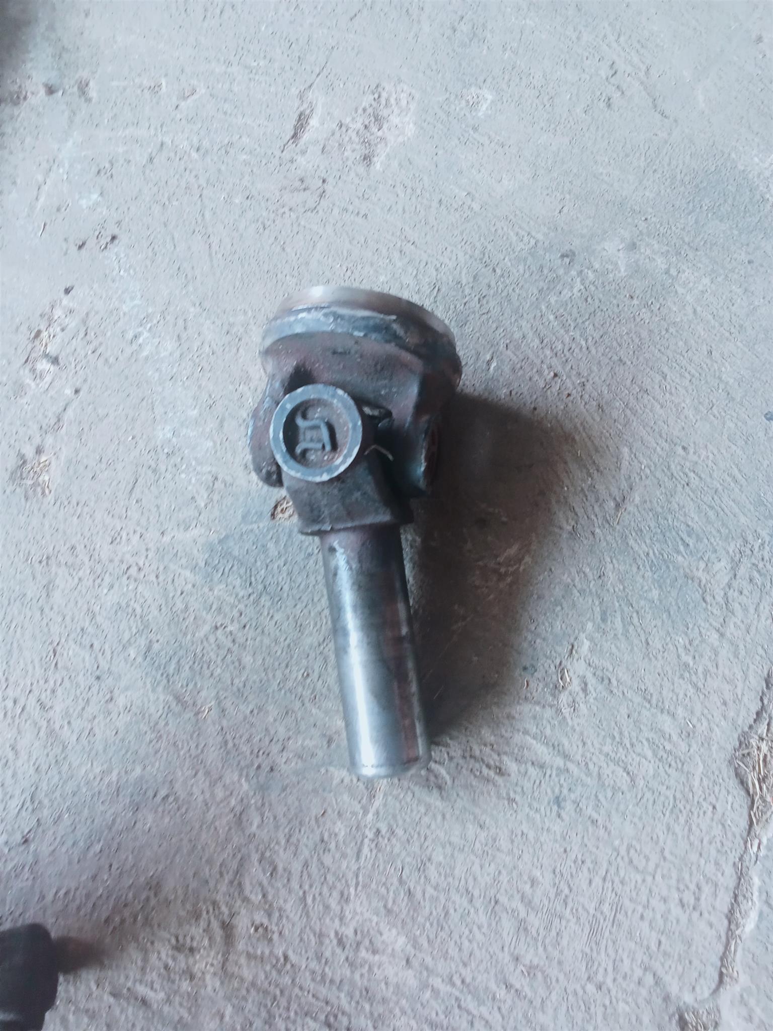 Ford (V6) yoke - Private Seller Ford (V6) yoke - Private Seller