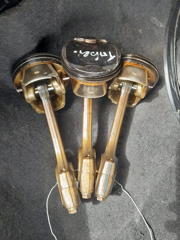 RENAULT TRIBER PISTONS AVAILABLE - Private Seller RENAULT TRIBER PISTONS AVAILABLE - Private Seller