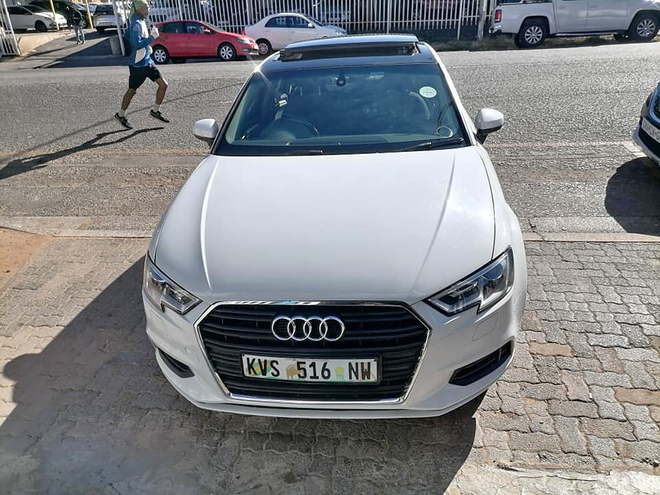 2018 Audi A3 1.0 TFSI Automatic Sunroof with a Nice interior seat