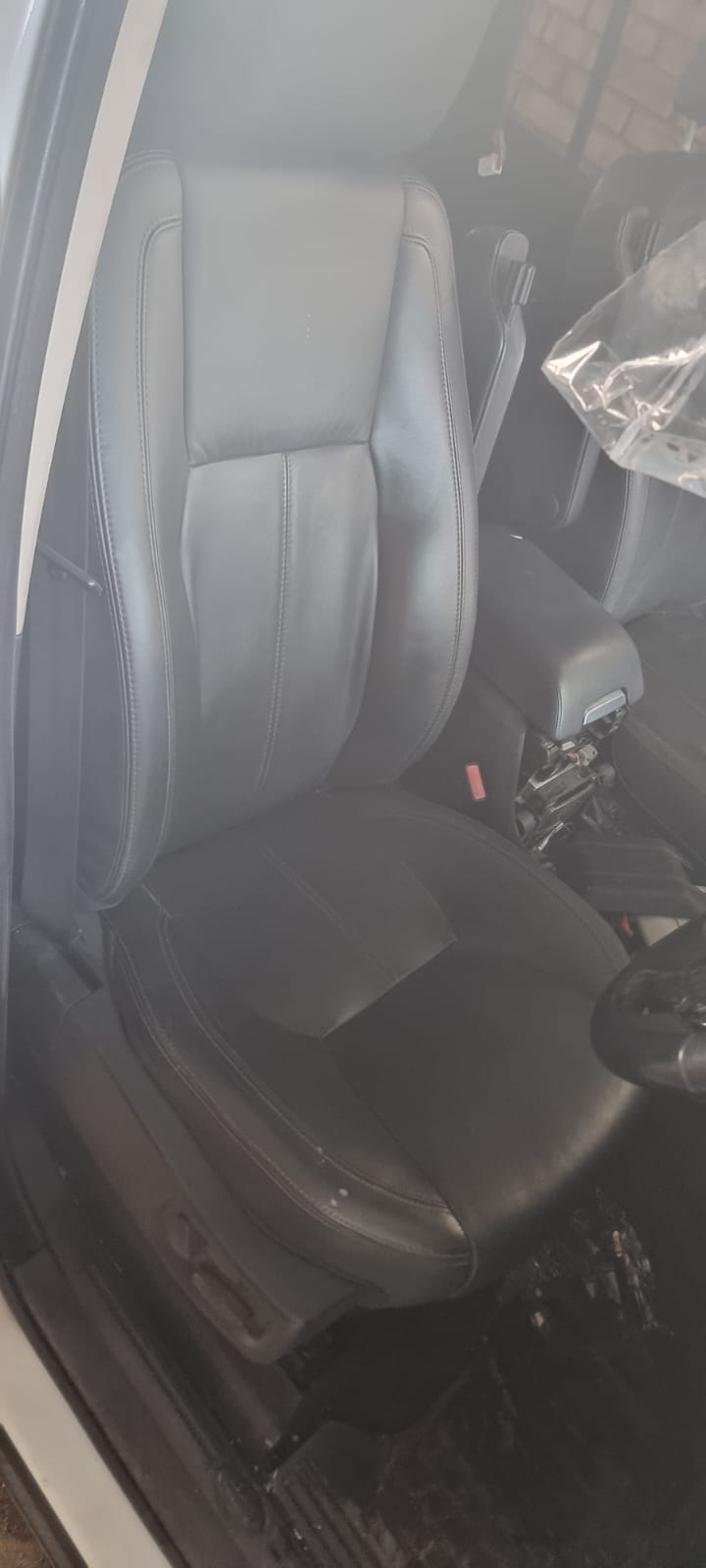 2013 Discovery 4 3.0l SDV6 HSE Seat Set for sale