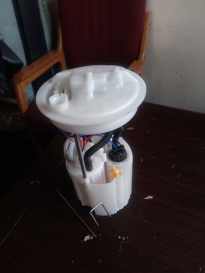 VOLVO S40 T5 2006 FUEL PUMP FOR SALE °¦°DELIVERY AVAILABLE COUNTRY WIDE°¦° - Private Seller VOLVO S40 T5 2006 FUEL PUMP FOR SALE °¦°DELIVERY AVAILABLE COUNTRY WIDE°¦° - Private Seller