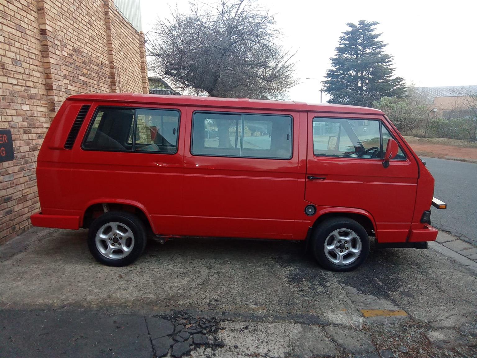 VW MICROBUS 2.3i VERY RELIABLE CAR WITH ORIGINAL ENGINE, DRIVE SMOOTHLY ...