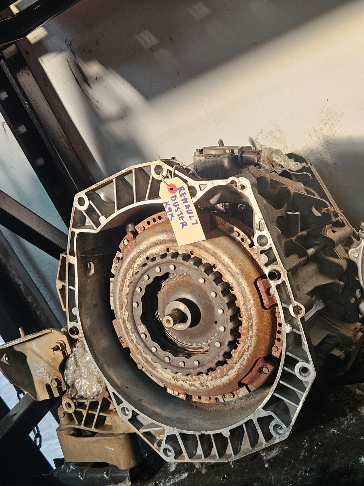 🚗 Renault Duster K9K Automatic Gearbox for Sale! 🚗 - Private Seller