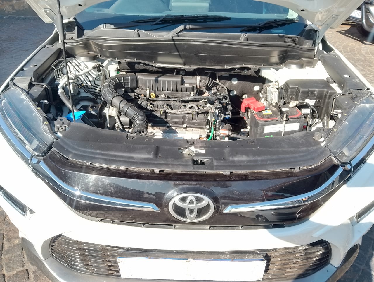 2024 Toyota Urban Cruiser 1.5 Xs 77KW MINI SUV Manual 4,000km Cloth Seats, Tow B