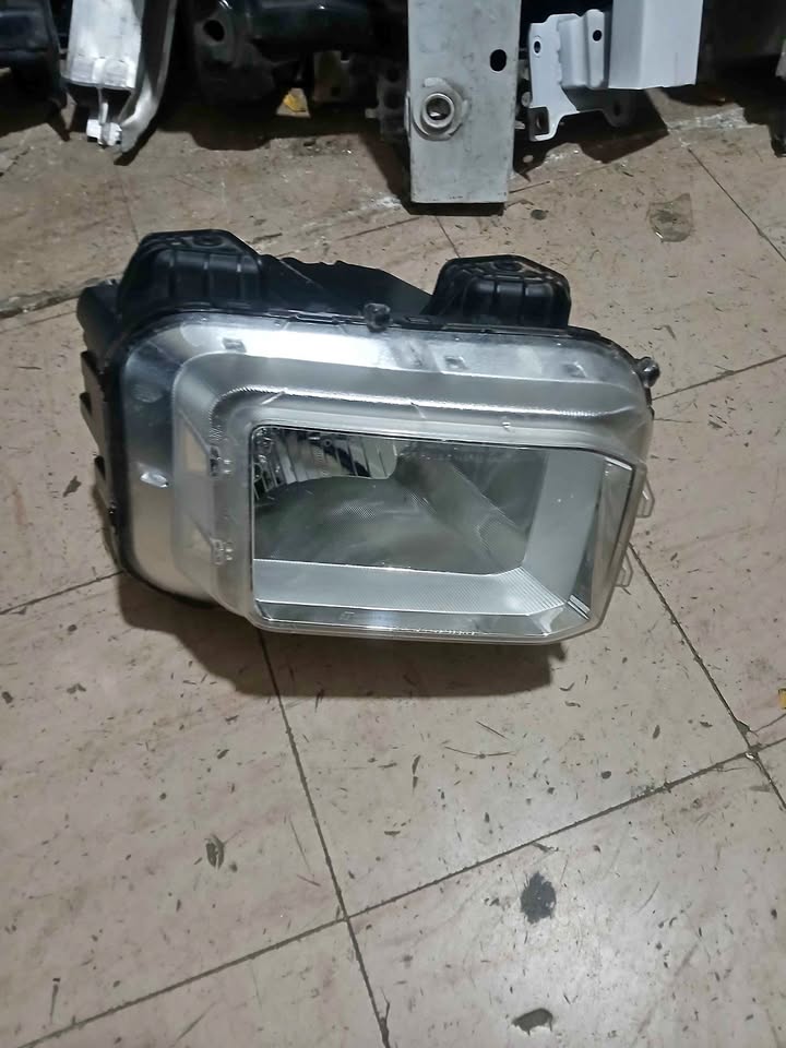 Hyundai extra headlight - Private Seller Hyundai extra headlight - Private Seller