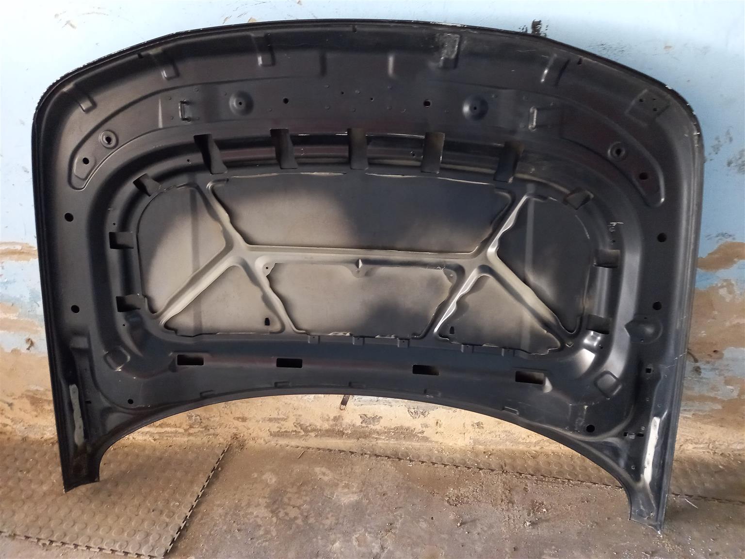 Range Rover Sport Aluminium Front Bonnet (2007 - 2013) - Private Seller Range Rover Sport Aluminium Front Bonnet (2007 - 2013) - Private Seller