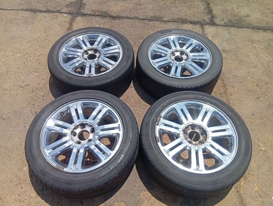 Chrysler Sebring 4 set of rims and tyres 215/55R18 - Private Seller Chrysler Sebring 4 set of rims and tyres 215/55R18 - Private Seller