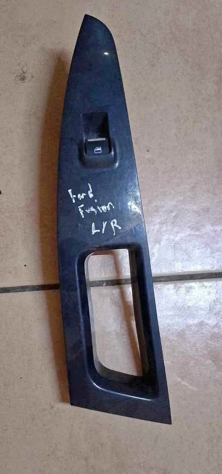 Ford Fusion LR window switch