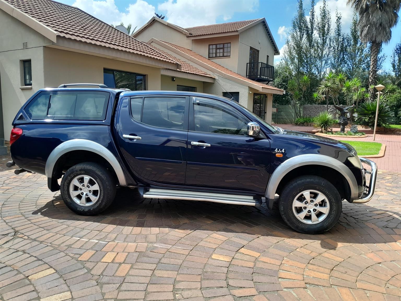 Used 2010 Mitsubishi Triton 3.2DI-D 4x4 double cab automatic - Private Seller