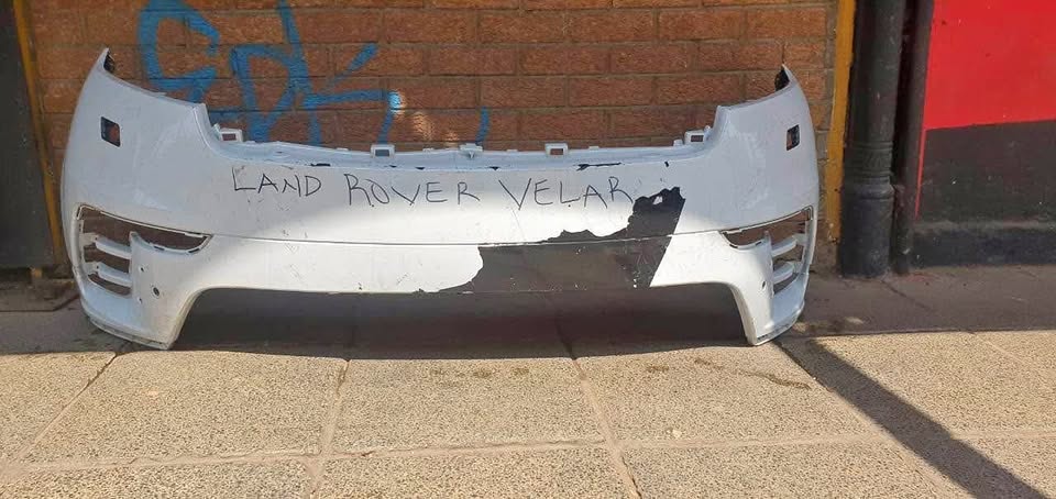 Land Rover Velar bumper - Private Seller Land Rover Velar bumper - Private Seller