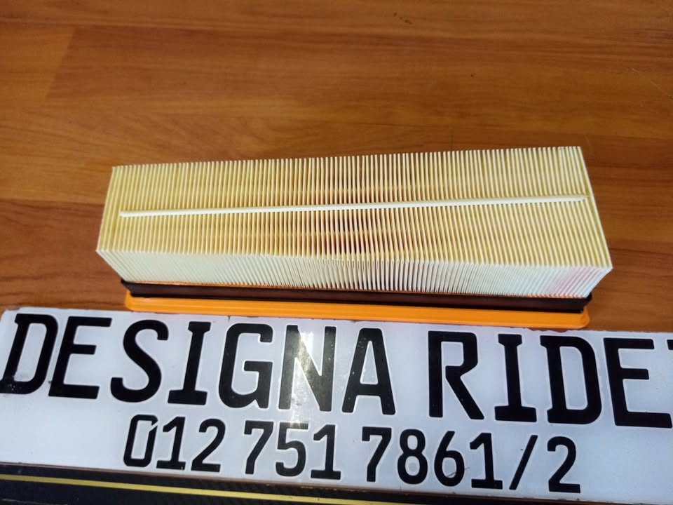 BMW E70/E71 X5/X6 AIR FILTER LEFT - Private Seller BMW E70/E71 X5/X6 AIR FILTER LEFT - Private Seller