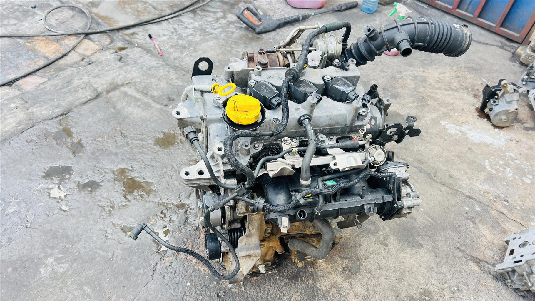 Hey there inbox us now we are based at 4 laboratory road Klipfontein - Private Seller