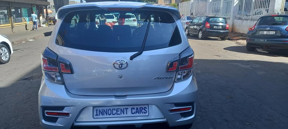 2021 TOYOTA AGYA 1.0 PETROL, MANUAL, SILVER COLOR, MILEAGE