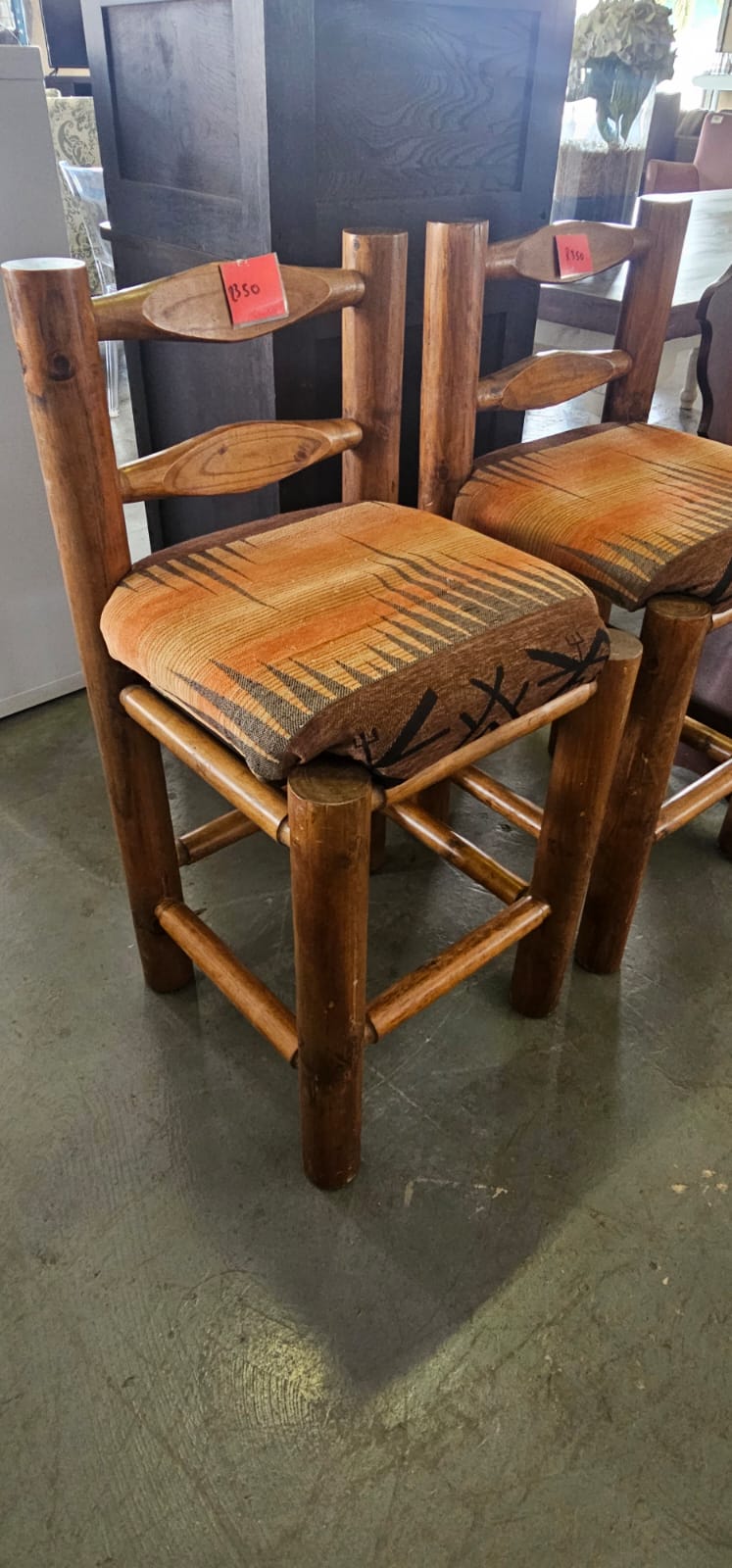 Wooden Finiah Bar Stools Junk Mail