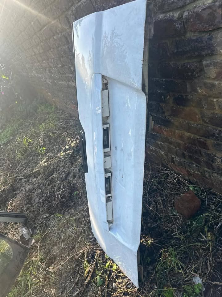 Chevrolet Tailgate - Private Seller